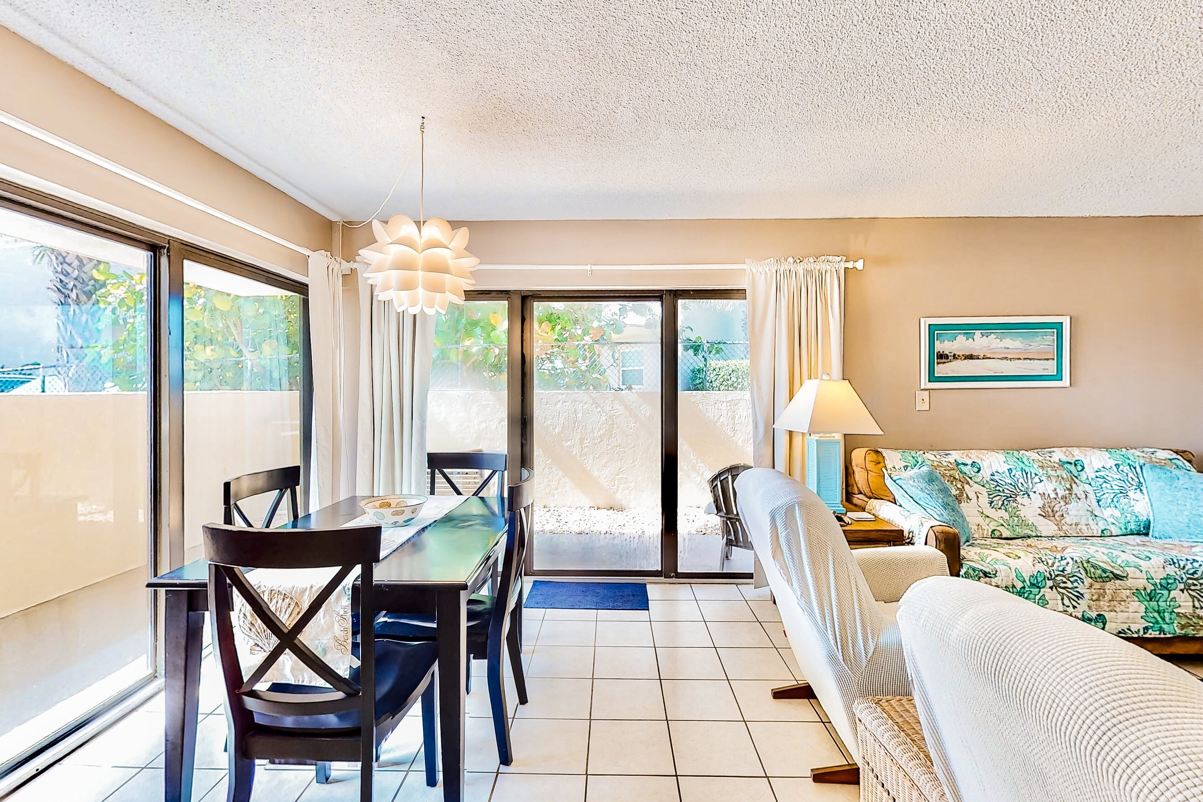 House, 1 Queen Bed, Patio, Beach View (NSB Seaward D-101) | Living area