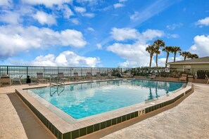 Pool - Ormondy A6 - Ocean Shores Getaway (Ormond Beach)