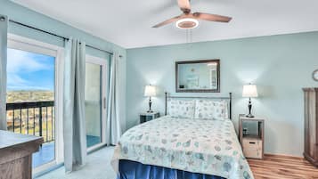 Apartment, 1 Queen-Bett und Schlafsofa, Balkon, Meerblick (Ormondy A6 - Ocean Shores Getaway) | 1 Schlafzimmer, individuell dekoriert, individuell eingerichtet