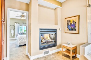 Interior - NSB Sea Turtle Manor (New Smyrna Beach)