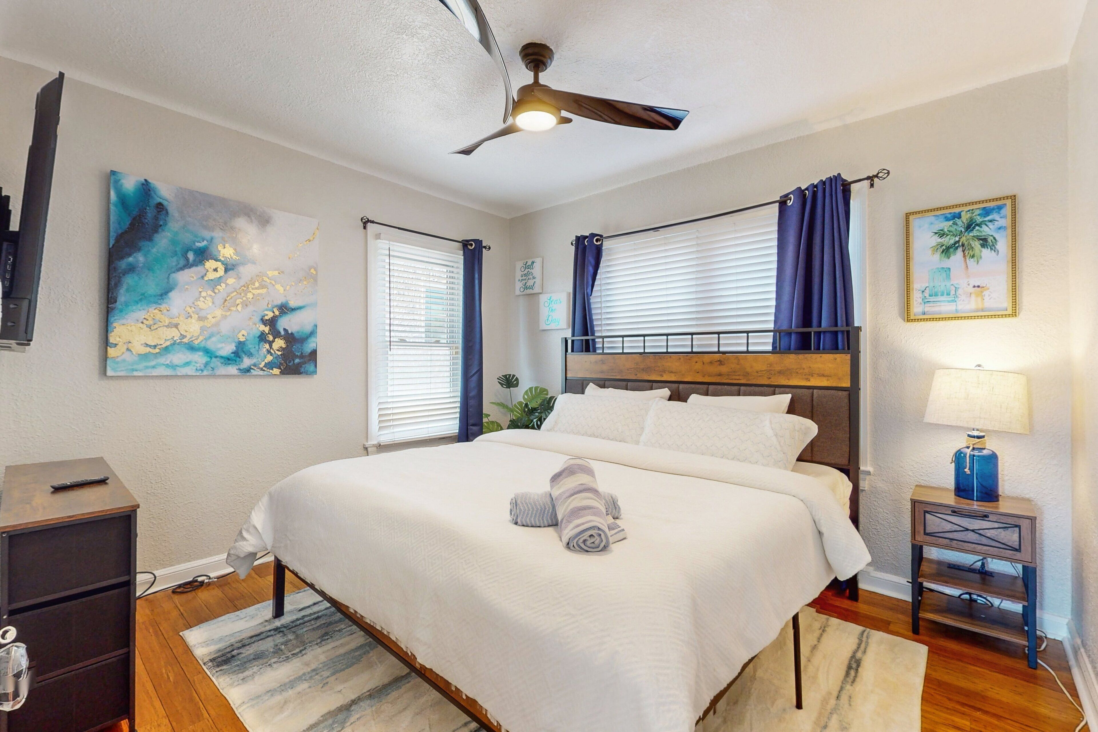 Huis, Meerdere bedden, balkon, uitzicht op zee (Daytona Beach Retreat) | 3 slaapkamers, individueel gedecoreerd, individueel gemeubileerd