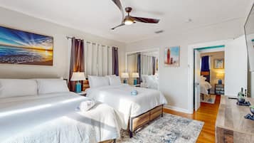Rumah, Beberapa Tempat Tidur, balkon, pemandangan samudra (Daytona Beach Retreat) | 3 kamar tidur dan didekorasi berbeda-beda