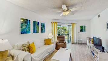 Kondominium, Beberapa Tempat Tidur, patio, pemandangan kebun (NSB Seawoods 131-Sea Wood Coastal) | Area keluarga