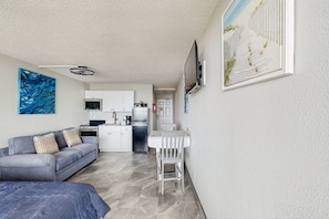 Interior - Daytona Pirates Cove 3270-salt Air Cove (Daytona Beach Shores)