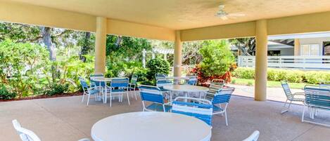 House, Multiple Beds, Patio, Garden View (NSB Seawoods- Villa at New Smyrna) | Outdoor dining