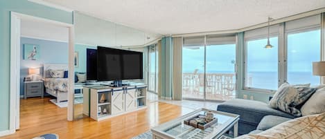 Lägenhet - flera sängar - balkong - havsutsikt (Van Lee 1003 - Oceanview Beach Condo) | Vardagsrum