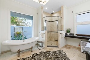 House, Multiple Beds, Hot Tub, Ocean View (Edgewater The Blue Horizon Estate) | Bathroom | Towels - Edgewater The Blue Horizon Estate (Edgewater)