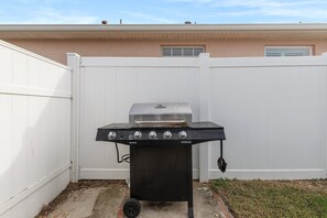 Área de parrillas y picnic