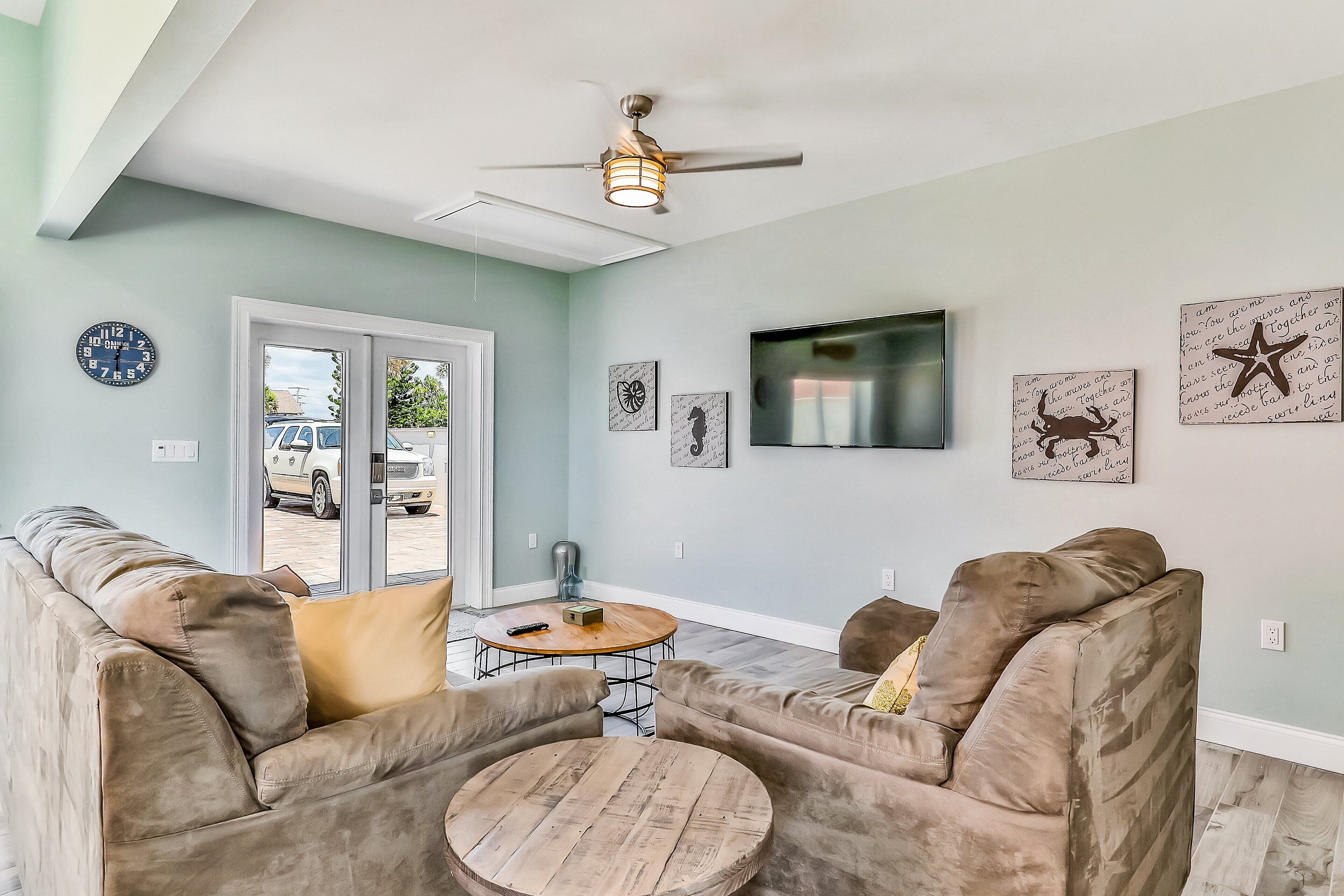 Ferienhaus, Mehrere Betten, Balkon, Meerblick (Daytona Atlantic Sunrise Home) | Wohnbereich