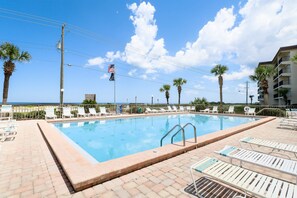 Pool - Ocean Watch 104 - Ocean Watch Oasis (Ormond Beach)
