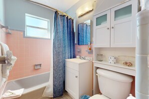 Condo, Multiple Beds, Patio, Garden View (Seaside Escape) | Bathroom - Seaside Escape (Ormond Beach)