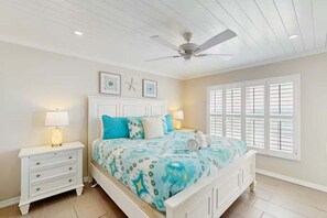 Ferienhaus, Mehrere Betten, Balkon, Meerblick (NSB Point East 302 - Just Beachy) | 2 Schlafzimmer, individuell dekoriert, individuell eingerichtet