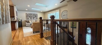 Quiet 3BR Home Near Hospital, Finished Basement, Fast WiFi