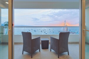 Deluxe Süit, Balkon, Deniz Manzaralı | Teras/veranda