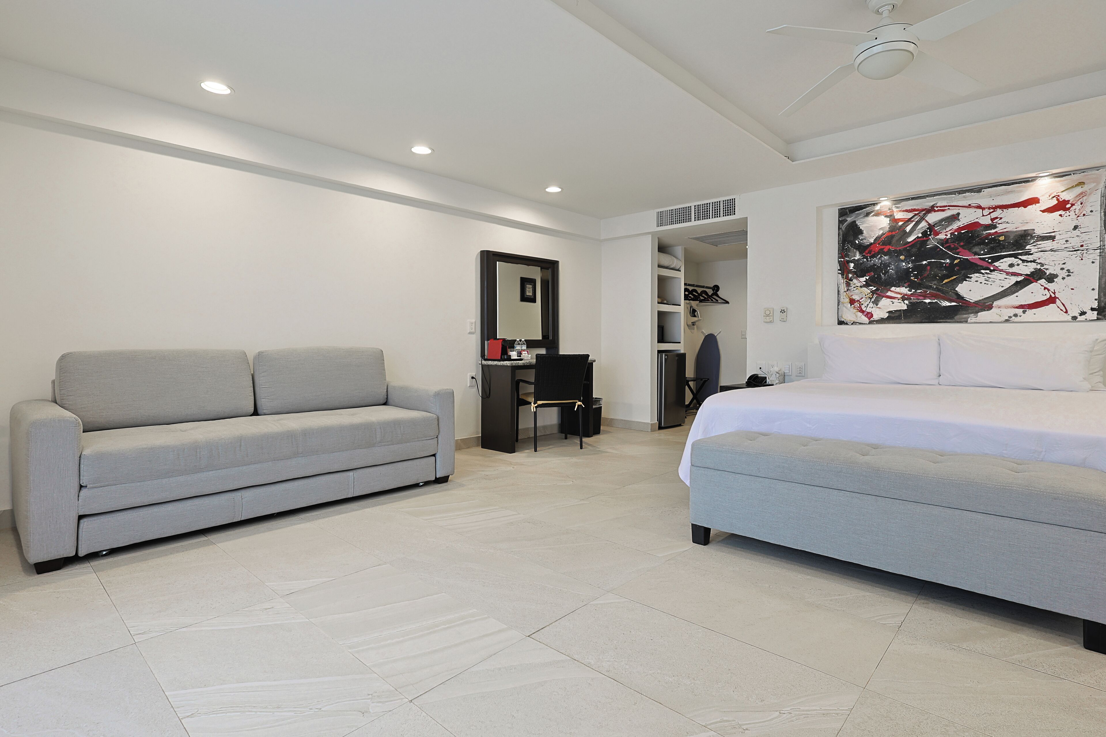 Deluxe Suite, Balcony, Sea View