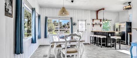 Cottage, Multiple Beds, Patio, Ocean View (Edgewater- River Cottage) | 3 bedrooms, individually decorated, individually furnished, bed sheets