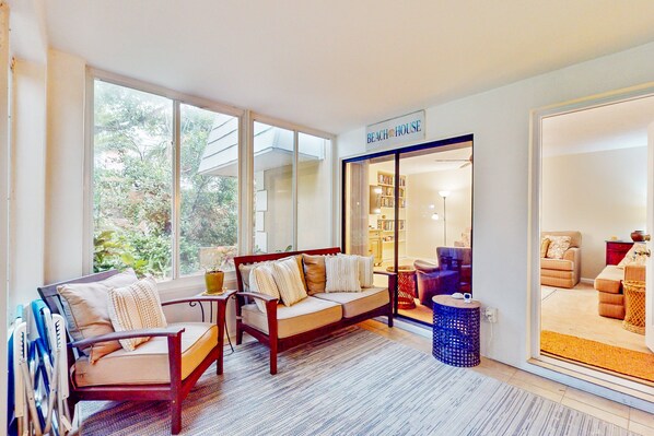 House, Multiple Beds, Patio, Garden View (NSB Sunset Haven D110) | Living area - NSB Sunset Haven D110 (New Smyrna Beach)