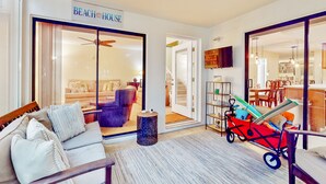 House, Berbilang Katil, Patio, Garden View (NSB Sunset Haven D110) | Ruang tamu