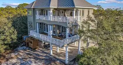 Charming Luxury Bayfront Nature Private Paradise: Encanto!