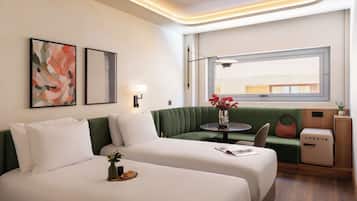 Deluxe-Doppel- oder -Zweibettzimmer | Minibar, Schreibtisch, laptopgeeigneter Arbeitsplatz