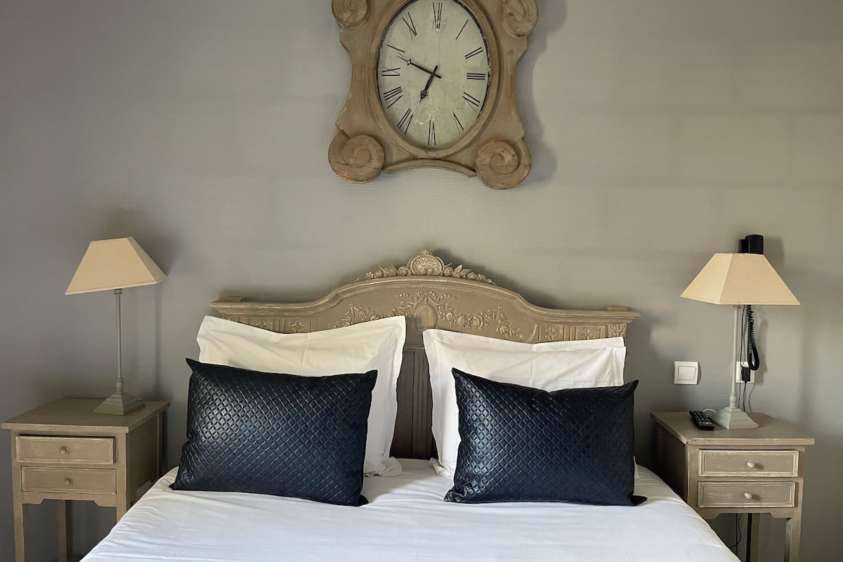 Classic Double Room Single Use | Free WiFi