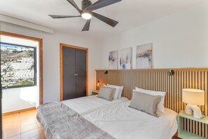 2 bedrooms, iron/ironing board, bed sheets - Vacation Home 'Arizona's Bay' with Sea View, Shared Pool and Private Terrace (Mogán)