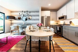 하우스 | 4 개의 침실, 인터넷