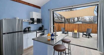 Stunning Little House Near Canandagiua Lake