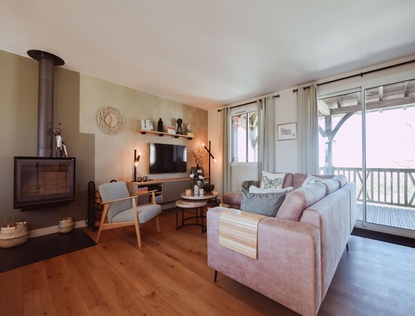 House | Living room - Holiday Home for 6 People in the Heart of Perigord (Saint-Medard-d'Excideuil)