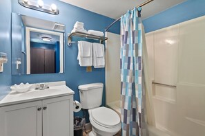 Interior - Oceanfront Inn Room #17- Ocean View Balcony, King Bed (Fort Pierce)