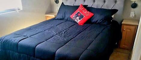 Studio (2 Bedrooms) | Interior