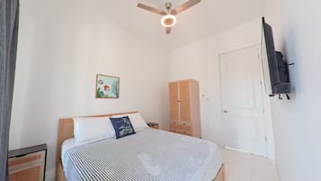 Comfort Apartment, Patio, Garden View | Blackout drapes, free WiFi