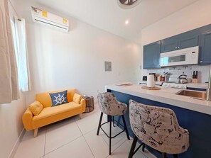 Apartamento conforto, varanda, vista para o jardim | Parte interna