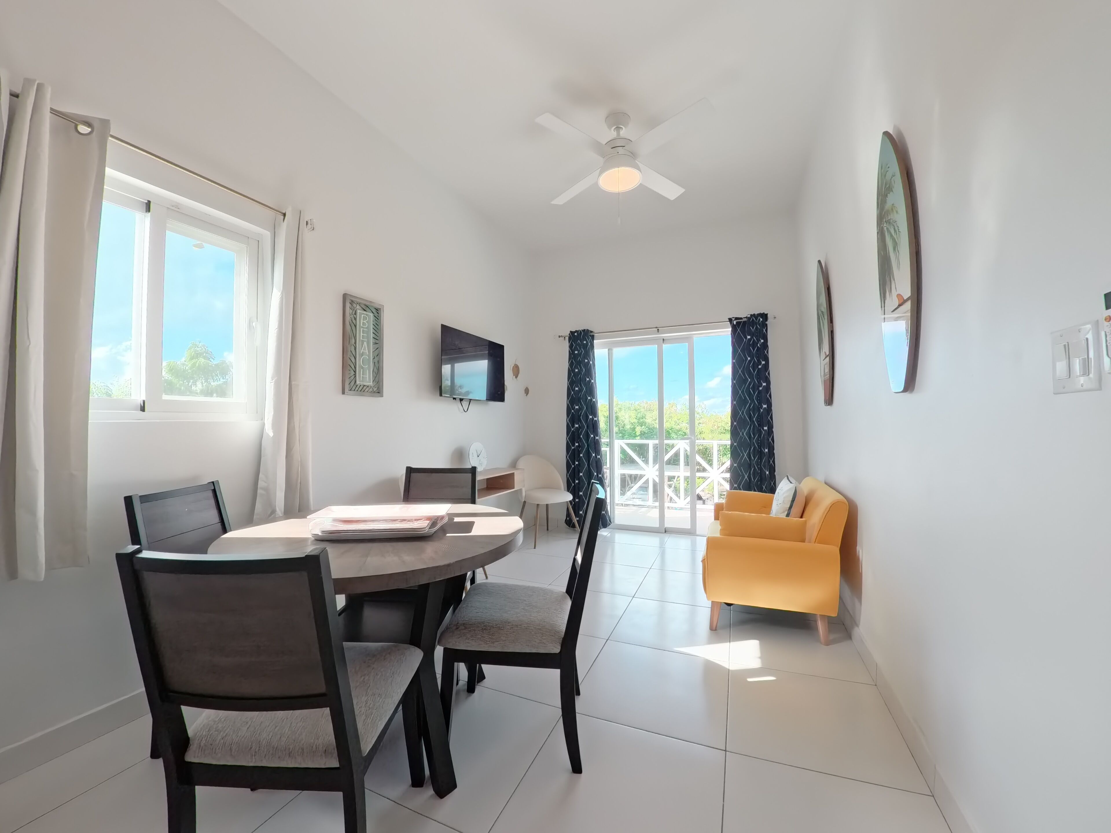 Comfort Apartment, Patio, Garden View | Living area