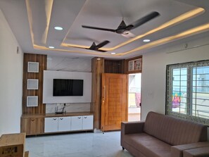 Living area - Elagant & Serene 2-bedroom penthouse with all amenities near IT hub (Hyderabad)