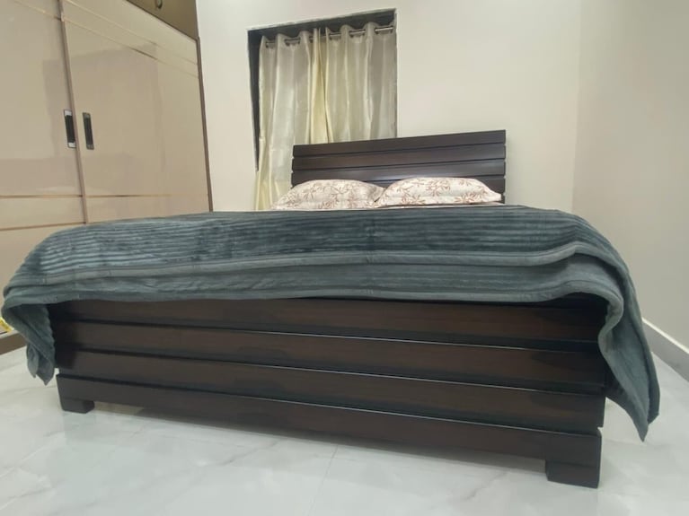 Elagant & Serene 2-bedroom Penthouse With All Amenities Near It Hub - Hyderabad