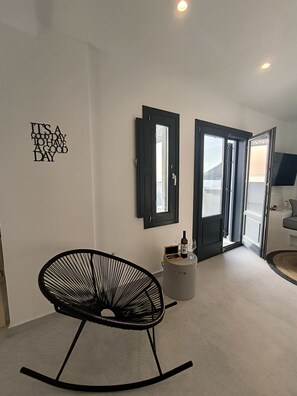 Interior - EXO  Santorini 2 bedrooms maizonette , Barbeque , private  Sea View Pool Jaccuzi (Exo Gonia)