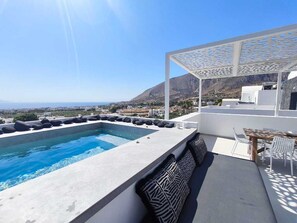 Pool - EXO  Santorini 2 bedrooms maizonette , Barbeque , private  Sea View Pool Jaccuzi (Exo Gonia)