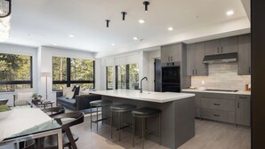 Private kitchen - 214 - NEW BUILD - Downtown Frisco - Private Hot Tub w/Mountain View! (Frisco)
