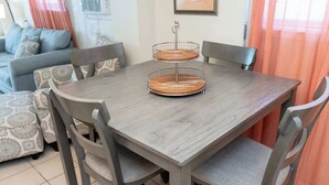 Dining - Unique 2 in 1  * BayViews * Pool (South Padre Island)
