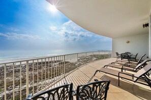 Terrace/patio - Turquoise Place 405C | Beachfront Retreat (Orange Beach)