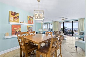 Dining - Bluewater 103 | Beach Front (Orange Beach)