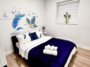 2 bedrooms, desk, iron/ironing board, free WiFi