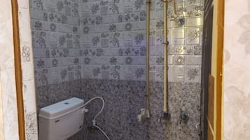 Toallas, jabón y papel higiénico