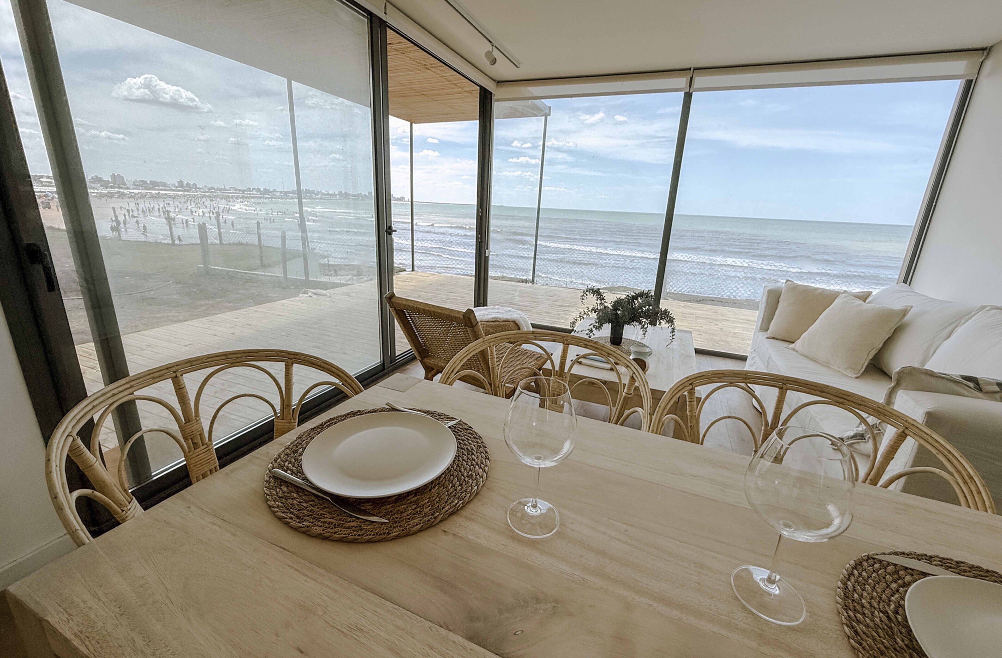 Deluxe Suite, Sea View | Interior