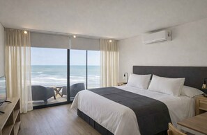 Superior Suite, Sea View | Laptop workspace, free WiFi - Punta Cantera Suites de Mar (Mar del Plata)