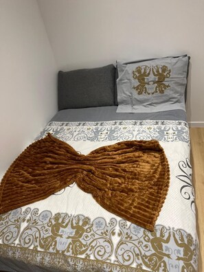 1 quarto, acesso à internet, roupa de cama