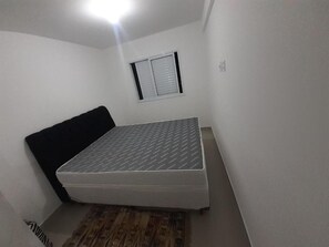 Free WiFi - Apartamento com vista para o mar (Bertioga)