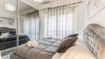 1 chambre, fer et planche Ă repasser, Wi-Fi gratuit, draps fournis