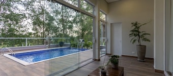 Mansion in Greater São Paulo Area - Condominium